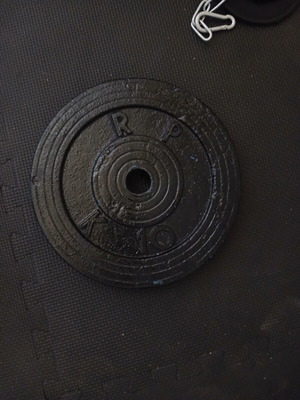 Weight plates 10kg set of 2 like new