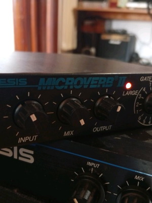 Alesis Microverb II vintage reverb processor used without power supply