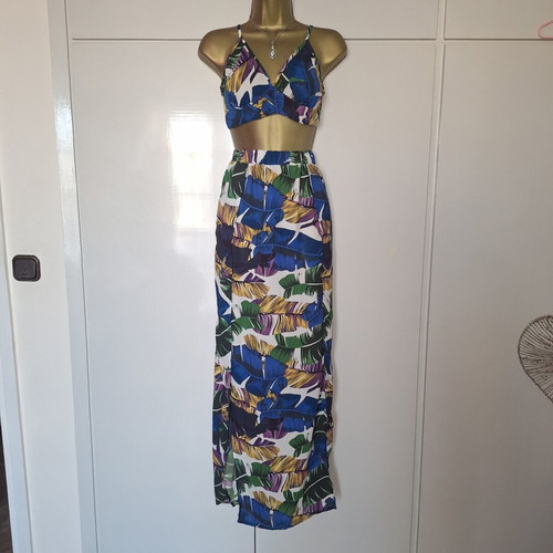 Shein 2-piece floral top and skirt set, size small