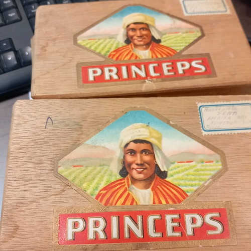 Nicaragua cigar boxes used, pack of eight
