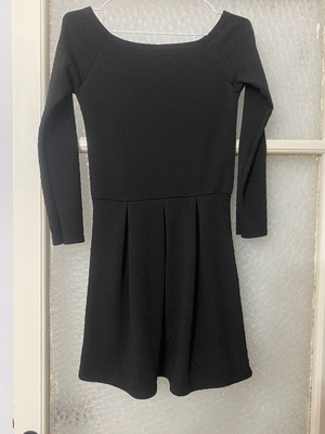 Long-sleeve black dress used, size S