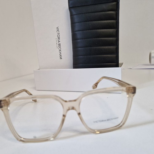 Victoria Beckham VB2669-5515250 women's eyeglass frame like new, beige