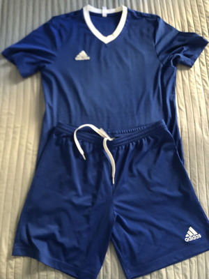 Adidas αντρικό μπλε σετ L σαν καινούργιο