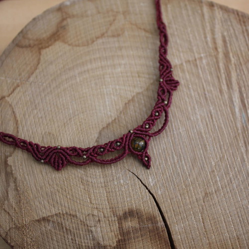 Macrame necklace handmade burgundy with semi-precious stone and bronze beads new