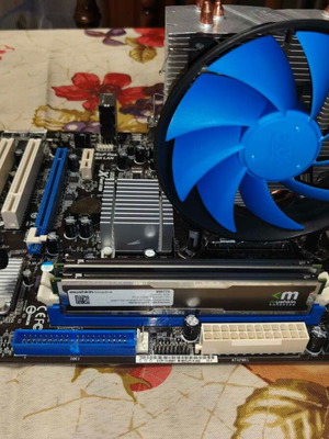 Intel Core 2 Extreme QX9650 set with ASRock G41MH/USB3 and 8GB DDR3