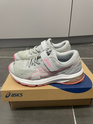 Αθλητικά Asics