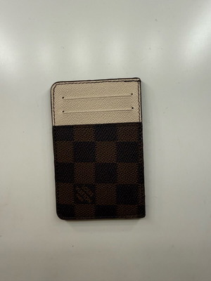 Πορτοφόλι τσέπης Louis Vuitton σαν καινούργιο, μπεζ και καφέ