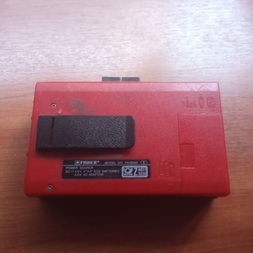 Fisher PH S250 Walkman red portable cassette player from 1980s used