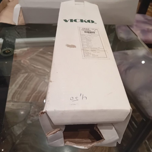 Vicko candle holder and vase set like new