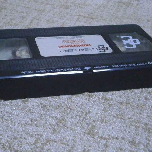 Ekpaidevontas Tin Kasy VHS videocassette used