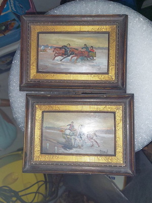 Small paintings like new, pack of two