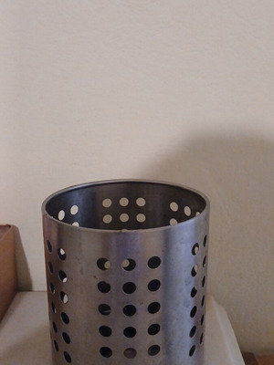 Kitchen knife holder like new