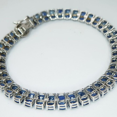 Double tennis bracelet with tanzanite gemstones like new