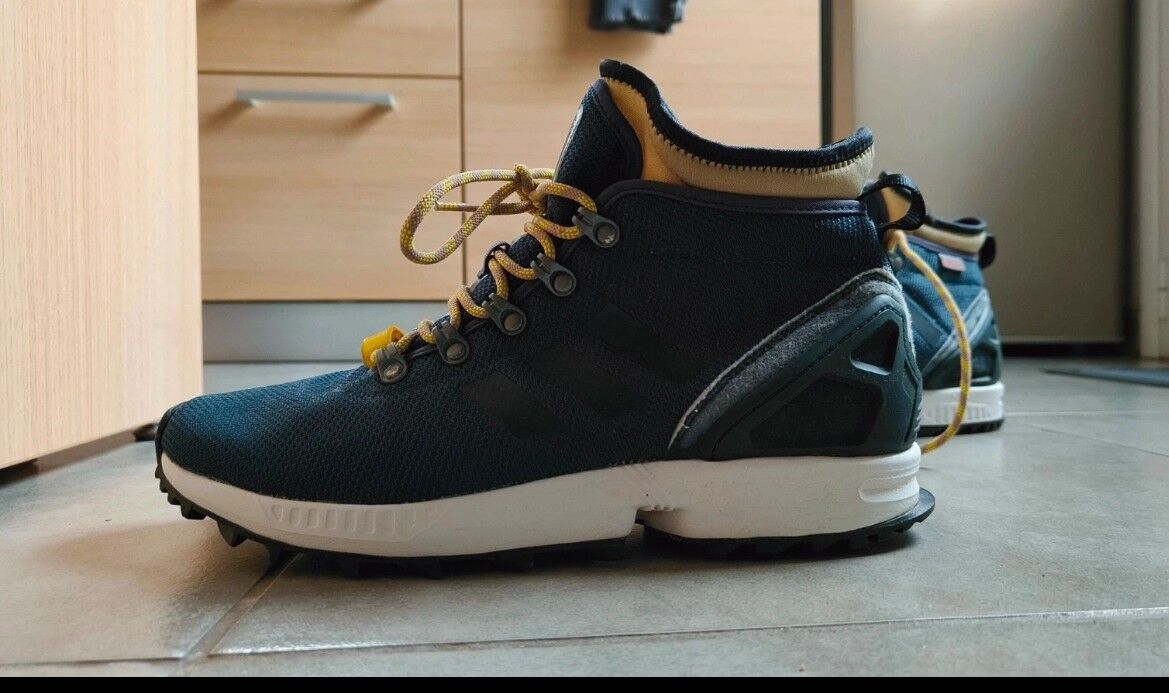 まとめ売り Adidas ZX Flux Winter used winter hiking… - € 30,00 - Vendora.cy