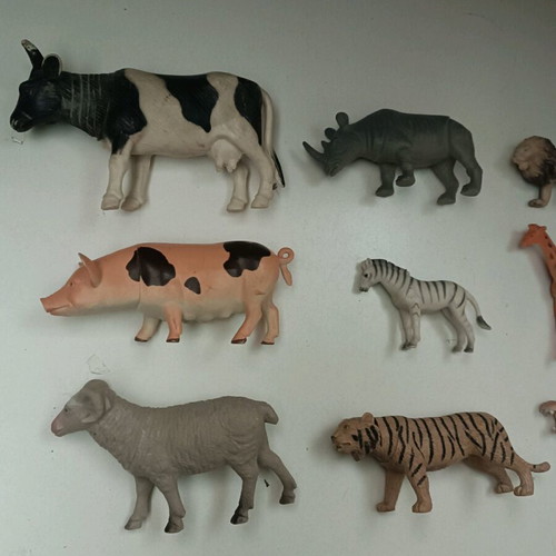 Various animal figures used, pack