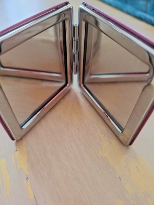 Foldable bag mirror with 2 options new