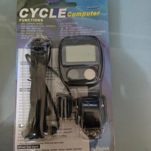 Cycle Computer with 14 Functions like new, waterproof, black