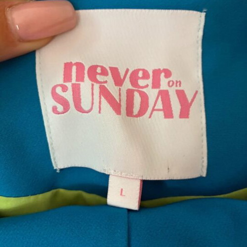 Never on Sunday women's blazer and pants set size L like new, blue