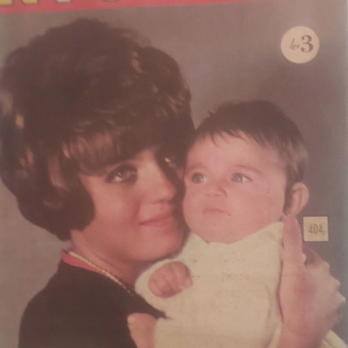 Zoi Kouroukli Domino magazine used
