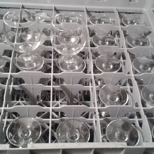 Stemmed wine glasses used, pack of 25 with basket