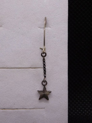 Silver 925 Star Dangle Earring like new
