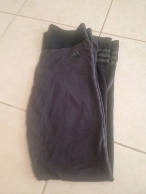 Adidas black tracksuit size S like new