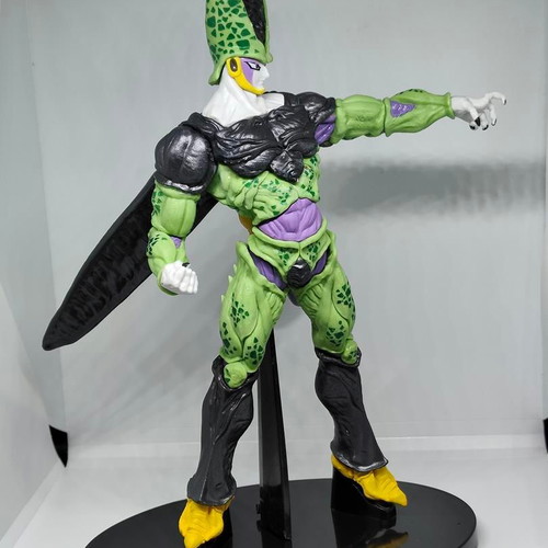 Dragon Ball Z Perfect Cell figure 22cm like new