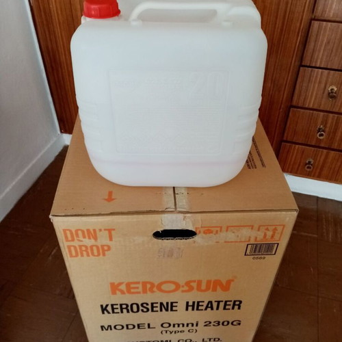Kero-Sun Omni 230G kerosene heater like new with box and 2 containers 20L