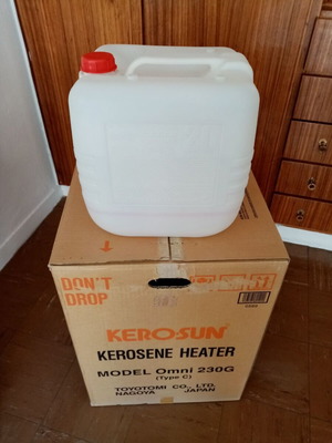 Kero-Sun Omni 230G kerosene heater like new with box and 2 containers 20L