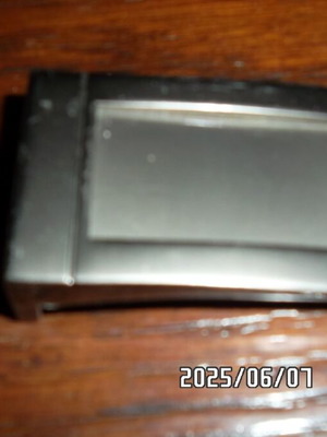 Metal belt buckle like new, simple