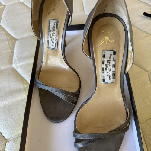 Vassilis Zoulias satin gray leather sandals like new, size 36