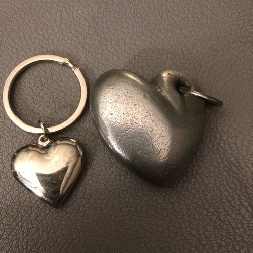 Silver heart keychains like new, set of 2 pieces