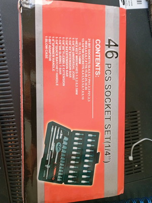 Metric Ratchet Set 46 Pieces New
