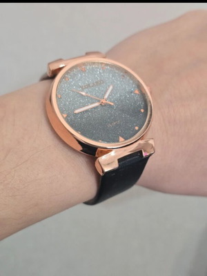 YOLAKO women's watch rose gold with black and white strap new