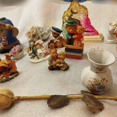 Vintage decorations used, pack of 16 small items