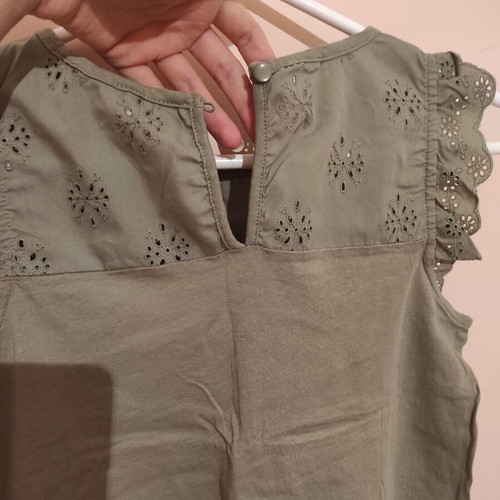 Blouse khaki cotton with perforated design, sizes XS and S
