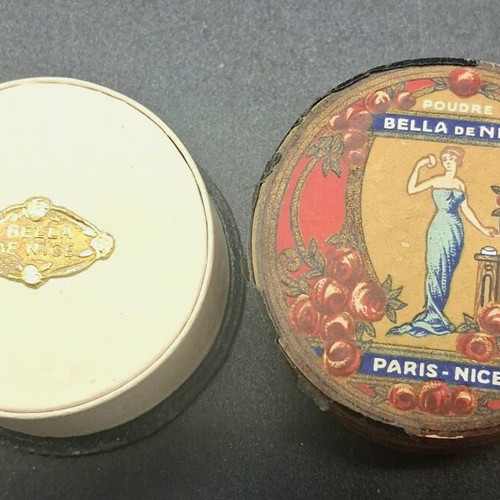 Vintage Bella de Nice Poudre de Riz powder box used, full