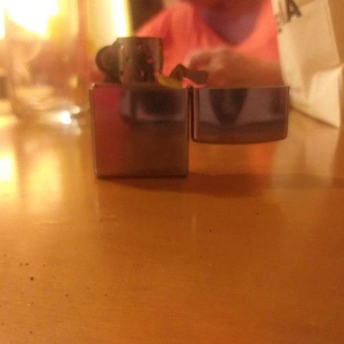 Zippo classic lighter like new