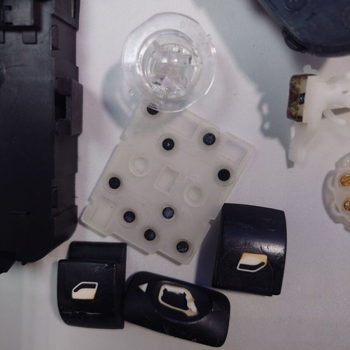 Electric window and mirror switches for Peugeot/Citroen used, genuine complete set