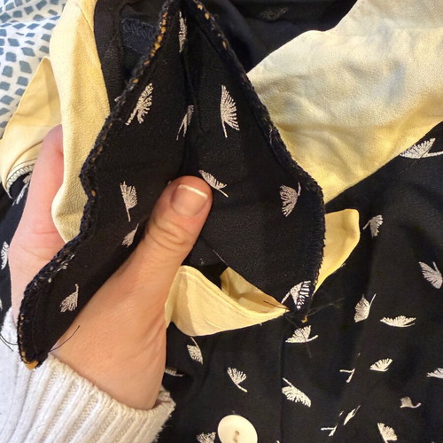 Vintage dress used with white collar and sleeves, size 10