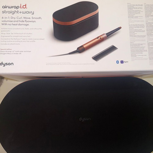 Dyson Airwrap Id hair styler like new