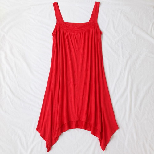 Red asymmetrical dress with elastic bust like new, size 4XL