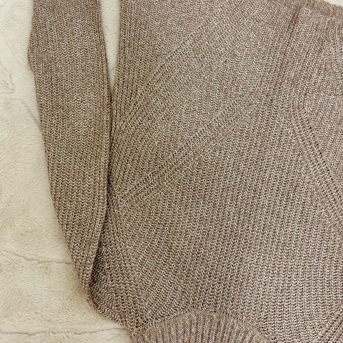 Massimo Dutti Wool Sweater new, size M/L, beige gold
