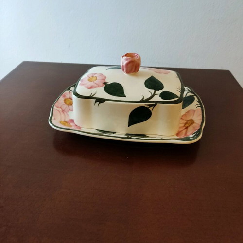 Villeroy & Boch Wild Rose butter dish