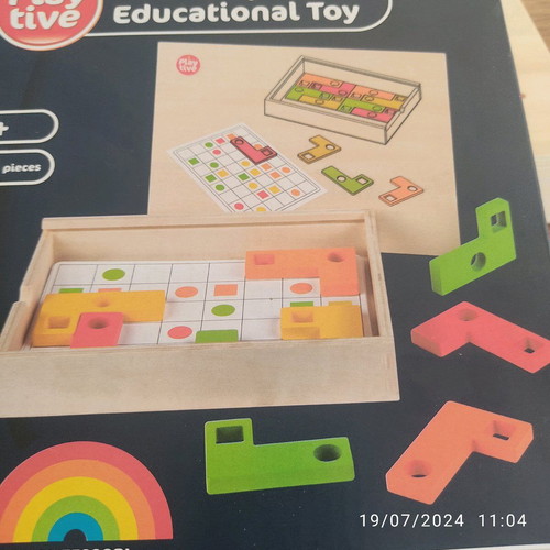 Montessori wooden toy for 3+ years with geometric shapes like new