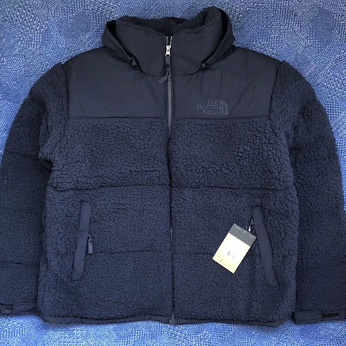 The North Face Sherpa Nuptse Jacket new, XL, dark blue