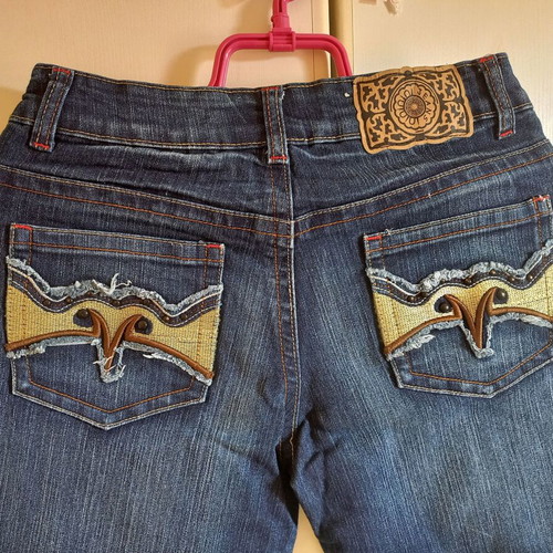 Blue Flared Jeans size S new with decorative pockets