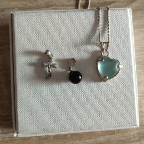 Silver chain with three pendants used, 925 sterling, 20cm