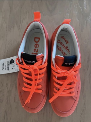 Desigual sneakers