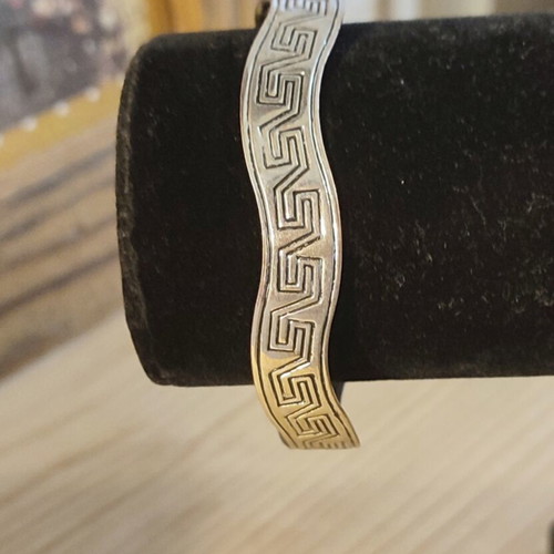Meander bracelet cuff like new, silver steel unisex